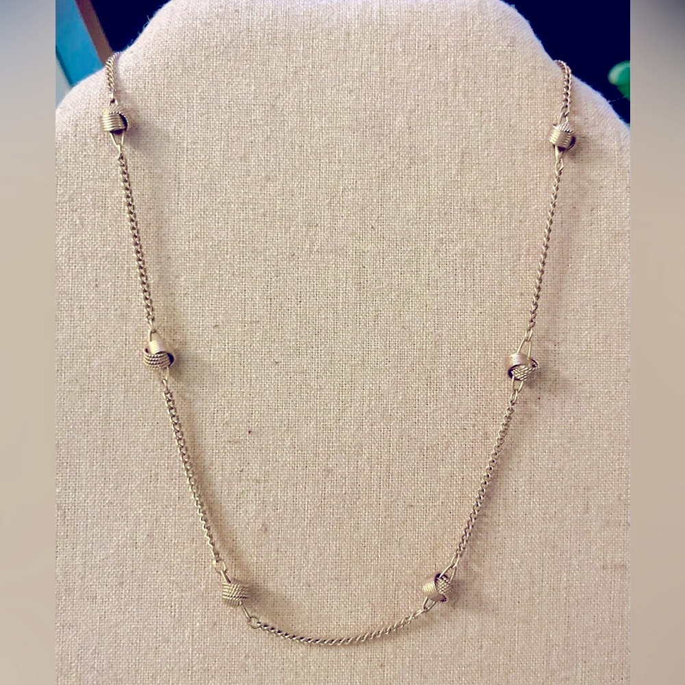 Avon Vintage Gold Knot Necklace